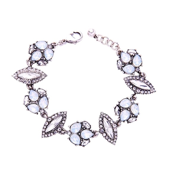 Crystal Bracelet - Picture 2 of 5